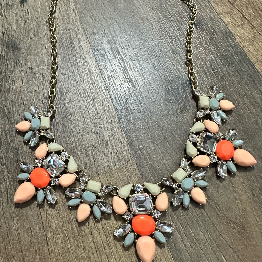 Elegant Multi-Color Statement Necklace